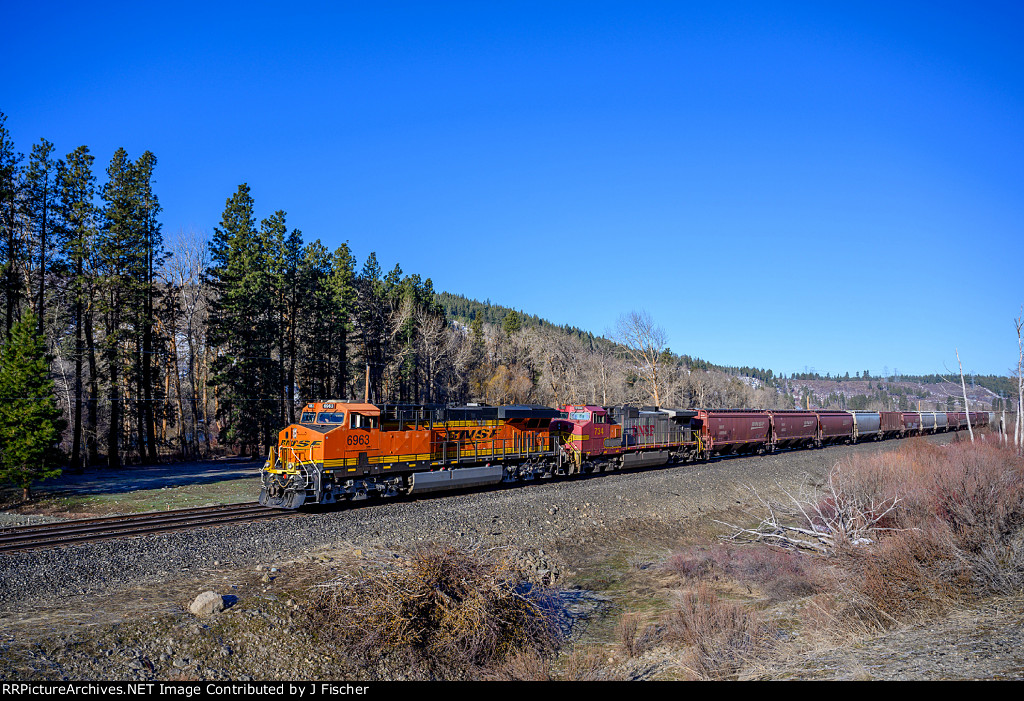 BNSF 6963